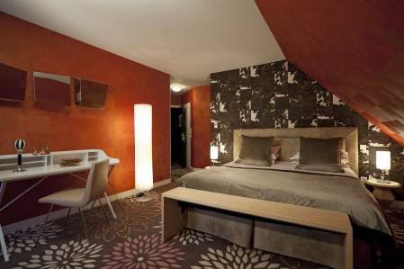 Manoir du Lys · Hôtel Restaurant Normandie · Orne (61), chambre élégante<br />
 