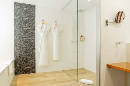 Manoir du Lys · Hôtel Restaurant Normandie · Orne (61), chambre famille<br />
 