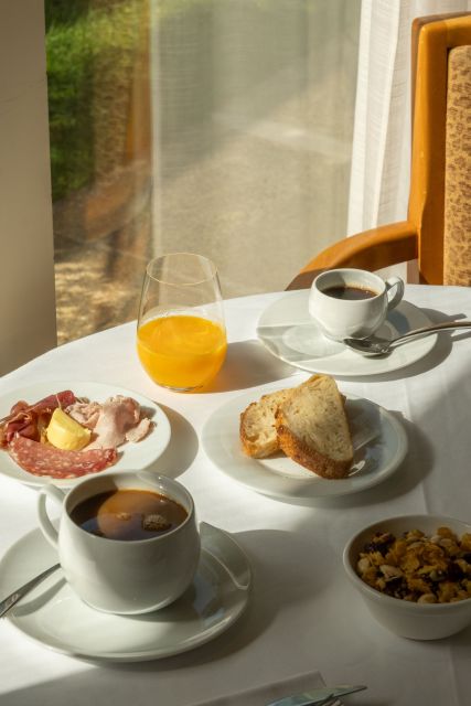 Le Petit Déjeuner - Le Manoir du Lys · Hôtel Restaurant 4 étoiles Normandie · Bagnoles-de-l'Orne