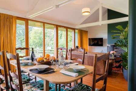 Manoir du Lys · Hôtel Restaurant Normandie · Orne (61), la maison des bois<br />
 